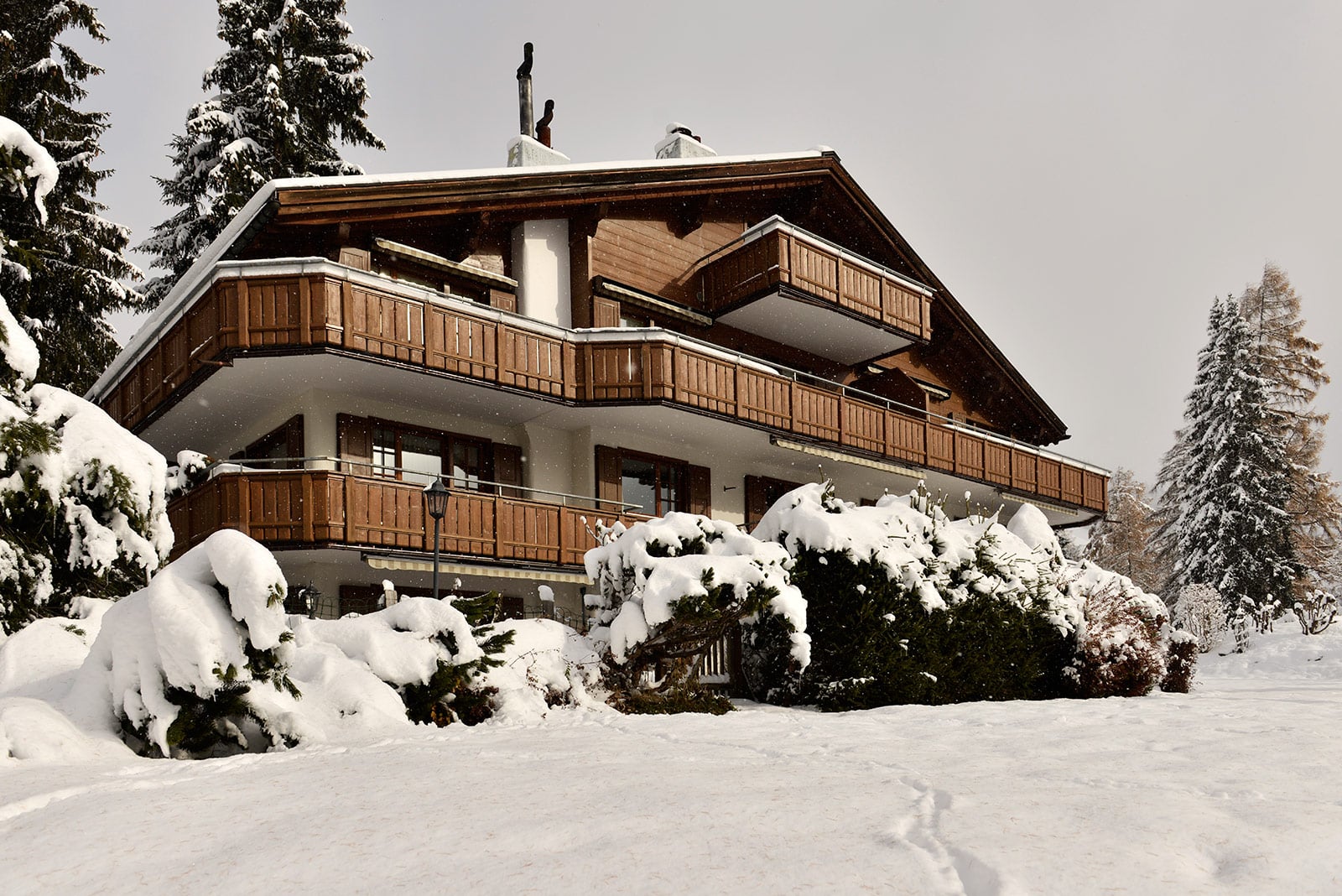 Ski apartment rental in Klosters, Switzerland.